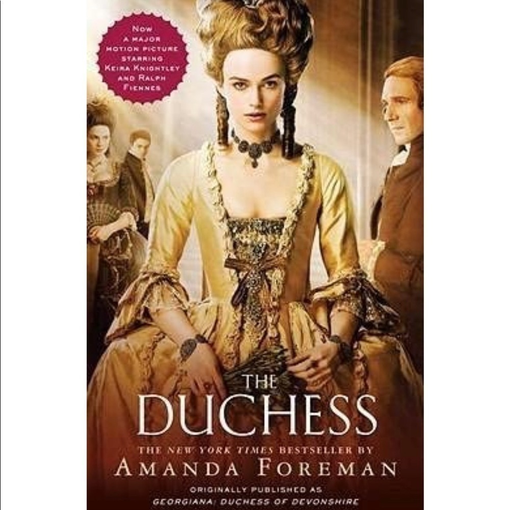 The Duchess paperback book Author: Amanda Foreman